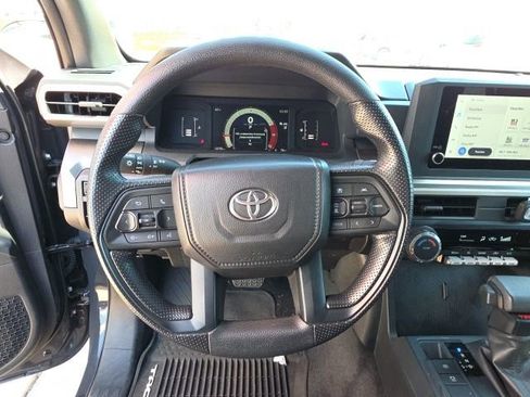 Used 2025 Toyota Tacoma SR5 image 15