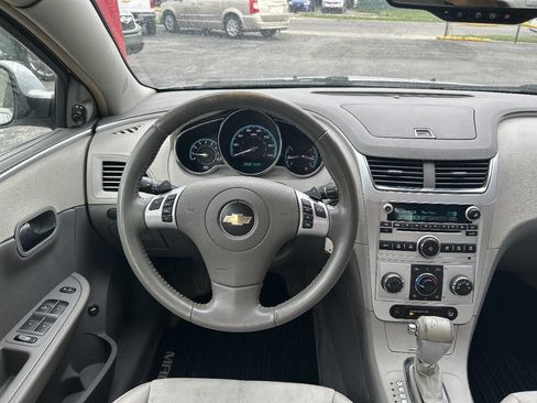 Used 2009 Chevrolet Malibu LT w/ HFV6 Engine Package image 13