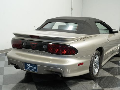 Used 1999 Pontiac Firebird Trans Am image 10