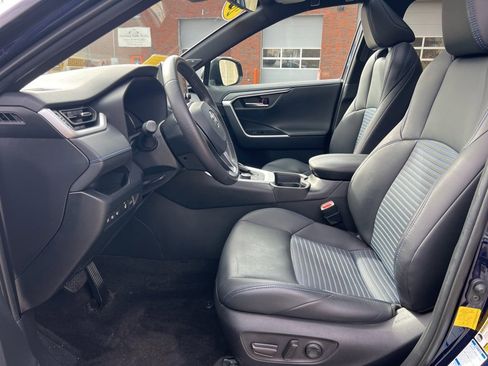 Used 2021 Toyota RAV4 XSE image 13