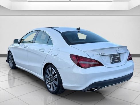 Used 2019 Mercedes-Benz CLA 250 4MATIC image 5