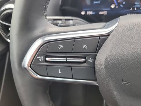 Used 2025 Chevrolet Equinox LT AWD/4WD image 28