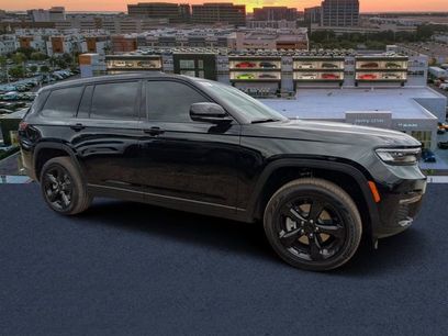 New 2025 Jeep Grand Cherokee L Limited w/ Black Appearance Package