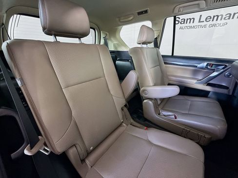 Used 2023 Lexus GX 460 Luxury image 29