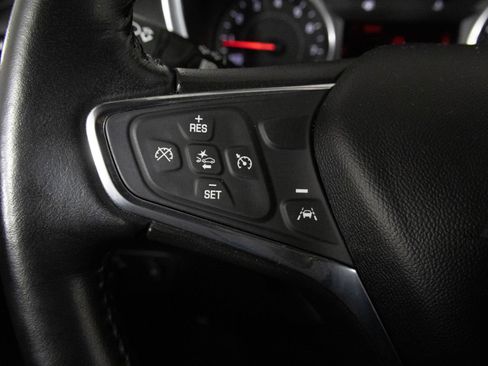 Used 2020 Chevrolet Equinox LT image 31