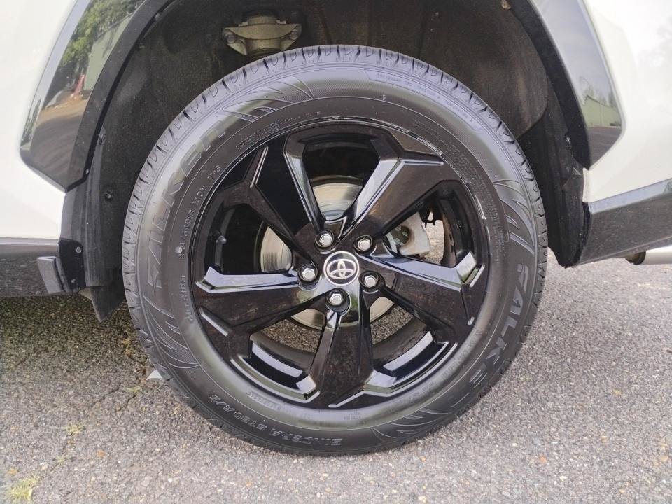 Used 2020 Toyota RAV4 XSE w/ XSE Grade Weather Package AWD/4WD image 26