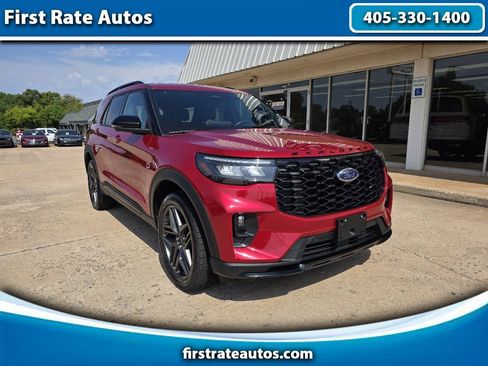 Used 2025 Ford Explorer ST-Line w/ ST-Line Street Pack AWD/4WD image 1