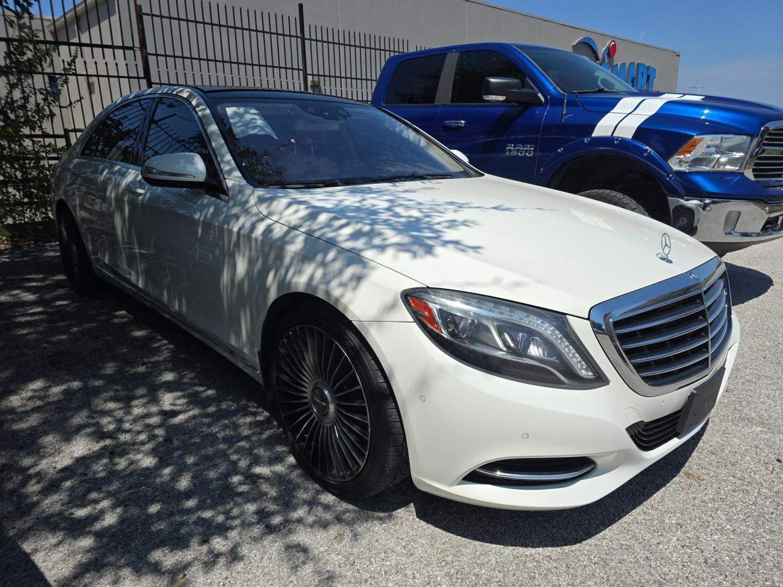 Used 2015 Mercedes-Benz S 550 Sedan image 2