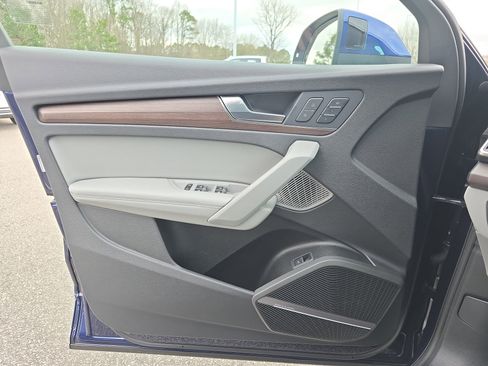 Certified 2023 Audi Q5 2.0T Premium Plus w/ Premium Plus Package image 25