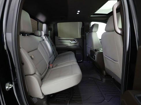 Used 2022 GMC Sierra 1500 SLT w/ SLT Premium Plus Package image 13