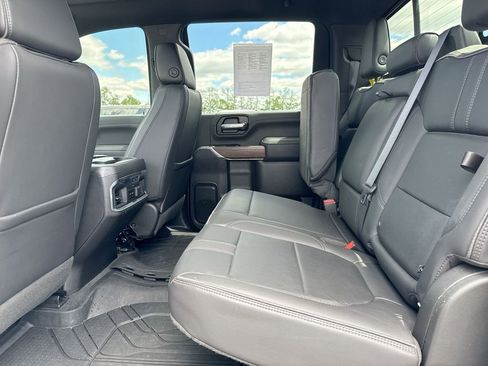 Used 2022 Chevrolet Silverado 2500 High Country w/ Z71 Off-Road Package AWD/4WD image 24