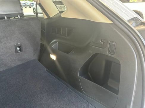 Used 2021 Ford Edge SEL w/ Convenience Package AWD/4WD image 9