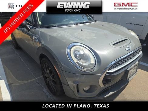 Used 2018 MINI Cooper Clubman S FWD image 1