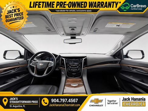 Used 2020 Cadillac Escalade 2WD image 13