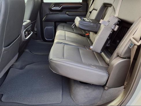 Used 2024 GMC Sierra 2500 Denali w/ Technology Package image 18