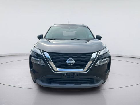 Used 2023 Nissan Rogue SV w/ SV Premium B Package FWD image 2