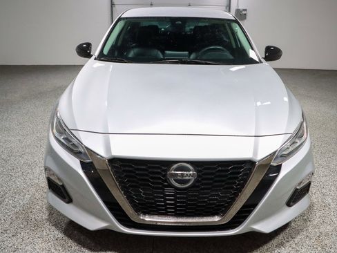 Used 2021 Nissan Altima 2.5 SR FWD image 4