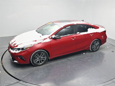 Certified 2024 Kia Forte GT-Line w/ GT-Line Premium Package image 47