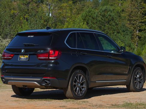 Used 2015 BMW X5 xDrive35i image 12