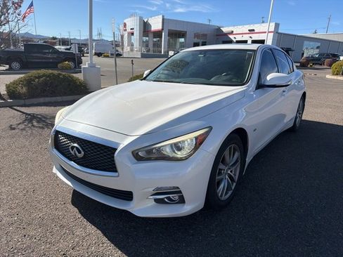 Used 2017 INFINITI Q50 3.0t Premium w/ Cargo Package (L95) image 5