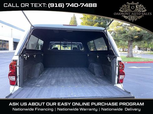 Used 2005 Chevrolet Silverado 2500 LT w/ Heavy-Duty Power Package AWD/4WD image 15