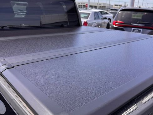 Used 2025 Toyota Tacoma TRD Off-Road image 11