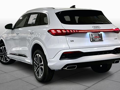 New 2026 Audi Q5 Premium image 12