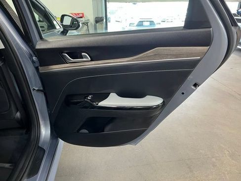Used 2021 Kia K5 EX FWD image 15