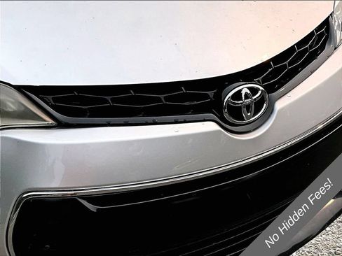 Used 2014 Toyota Corolla S FWD image 25