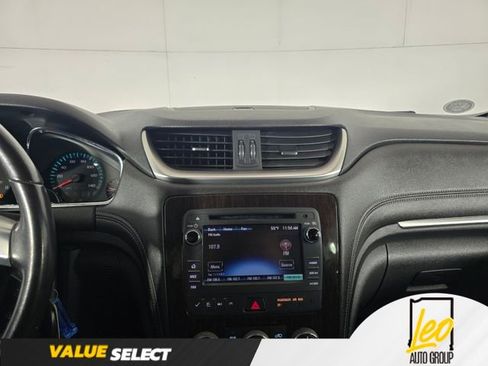 Used 2015 Chevrolet Traverse LT FWD image 13