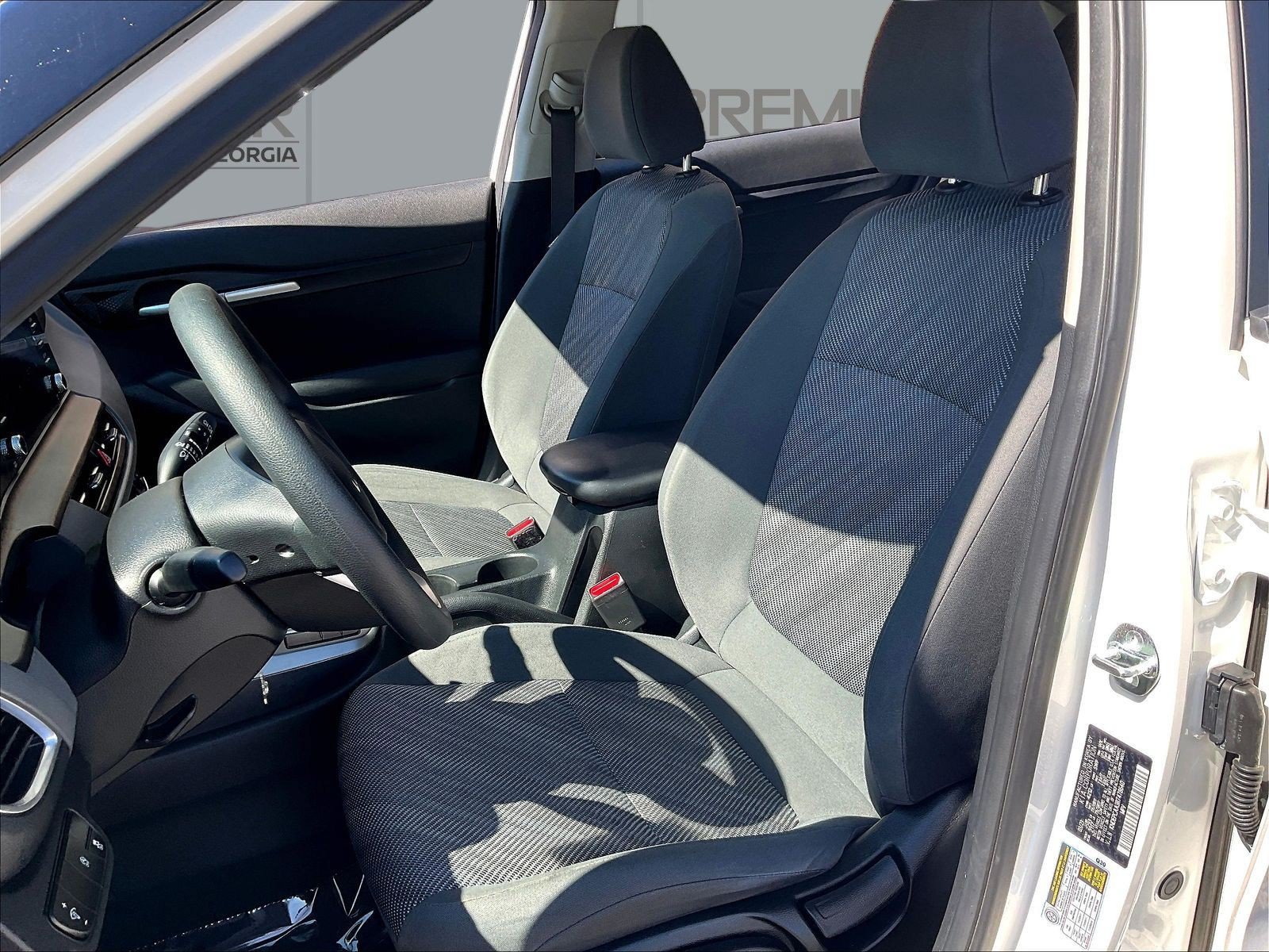 Used 2024 Kia Seltos LX AWD/4WD image 23