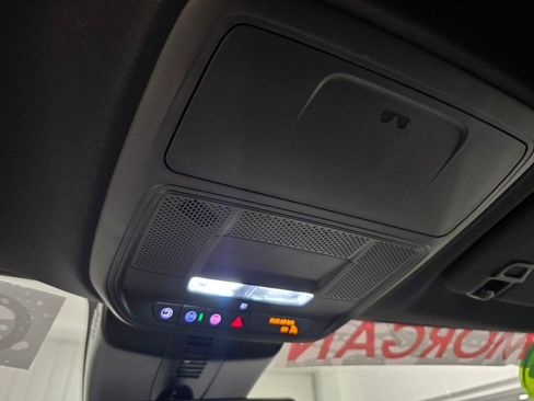 Used 2026 GMC Acadia Elevation FWD image 30