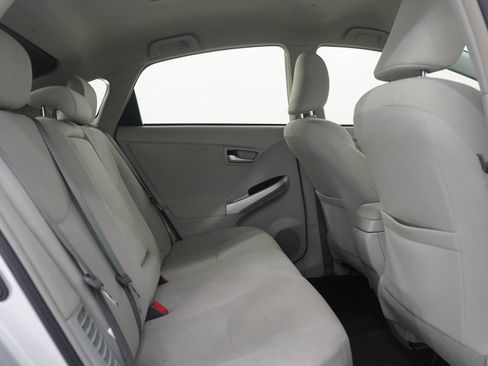 Used 2014 Toyota Prius Two image 12