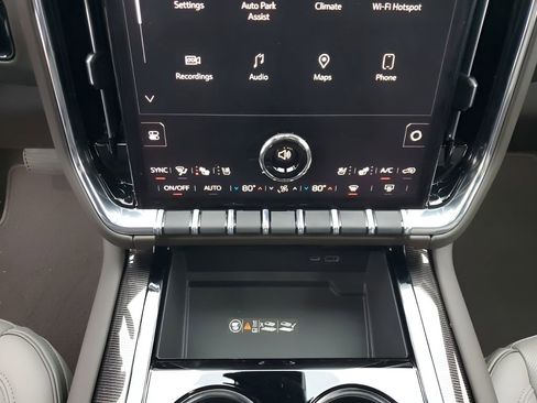 New 2026 GMC Yukon Elevation w/ Elevation Premium Package image 42