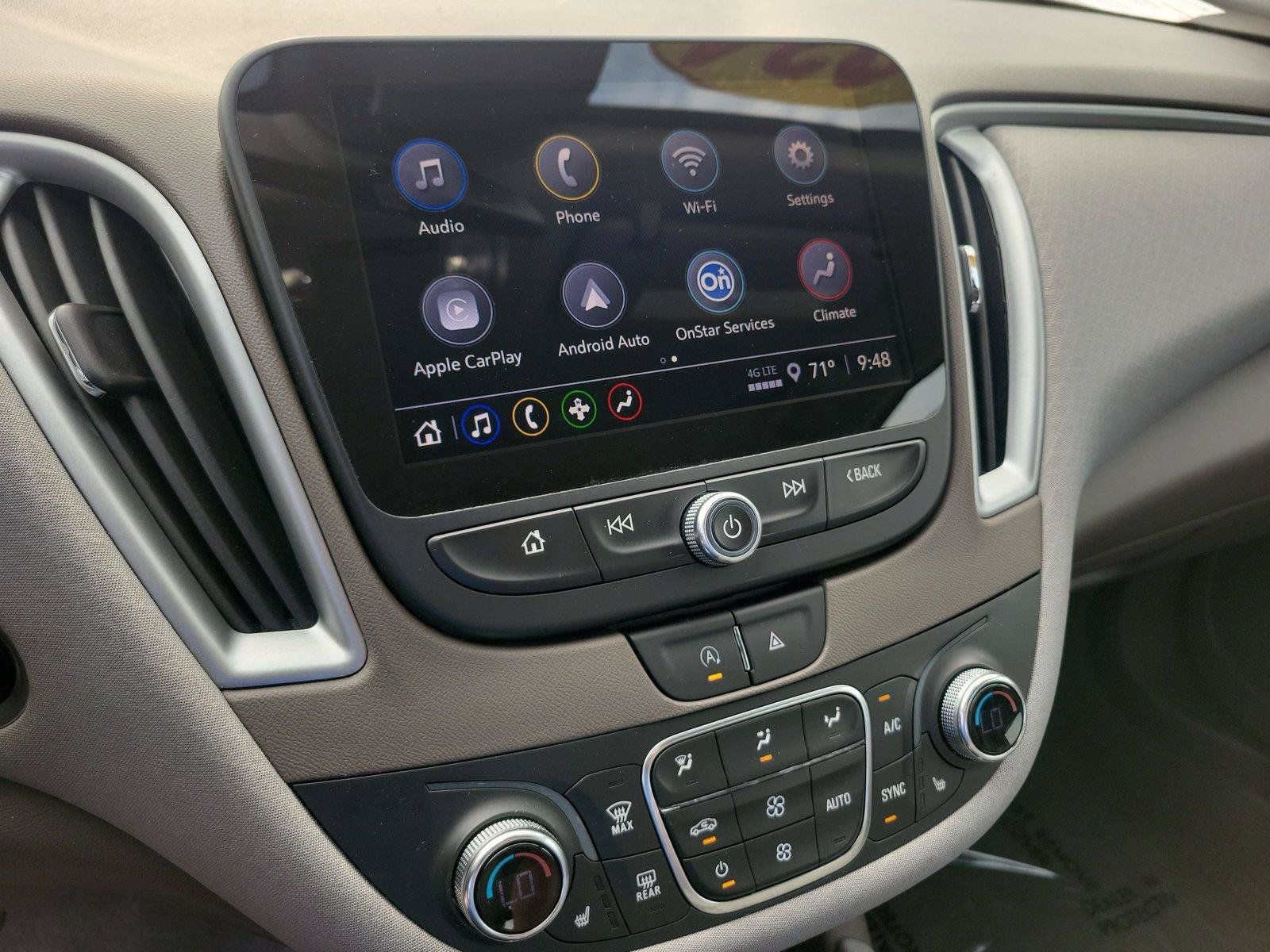 Used 2024 Chevrolet Malibu LT FWD image 28