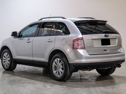 Used 2010 Ford Edge SEL image 17