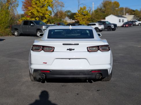 Used 2023 Chevrolet Camaro LT w/ RS Package image 9