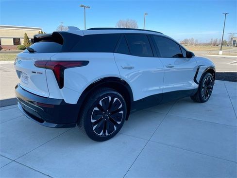 Used 2024 Chevrolet Blazer EV RS image 5