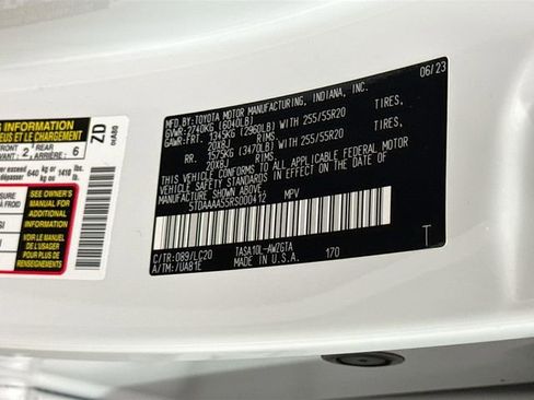 Used 2024 Toyota Grand Highlander FWD image 31