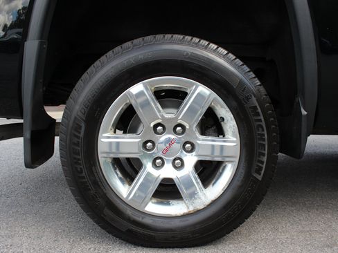 Used 2014 GMC Sierra 1500 SLT w/ Suspension Package, Off-Road AWD/4WD image 41