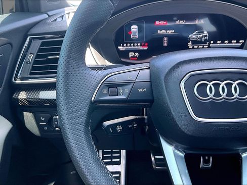 Used 2025 Audi SQ5 Premium Plus AWD/4WD image 15