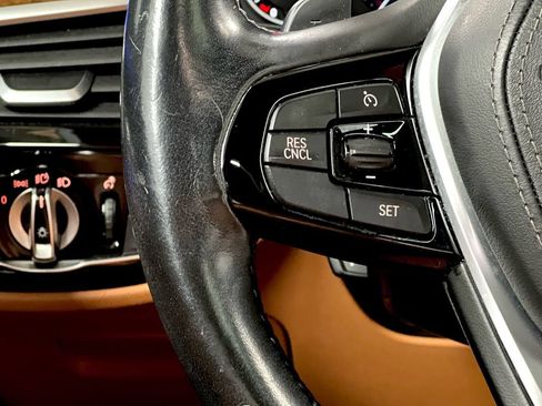 Used 2019 BMW 540i xDrive w/ Convenience Package image 27