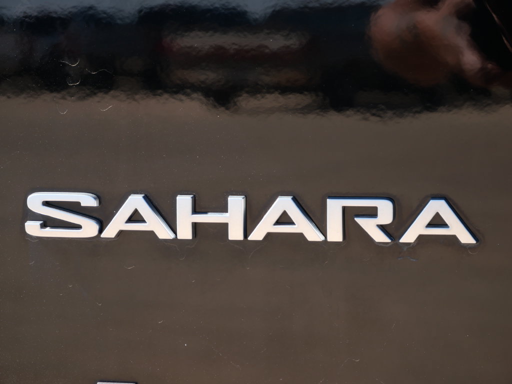 Used 2021 Jeep Wrangler Unlimited Sahara AWD/4WD image 7