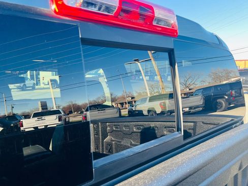 New 2026 GMC Canyon Elevation w/ Convenience Package image 28