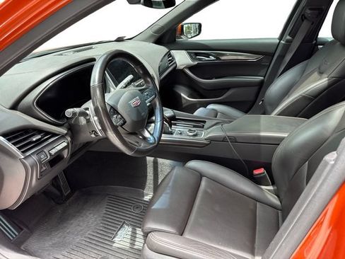Used 2022 Cadillac CT5 Sport RWD image 7