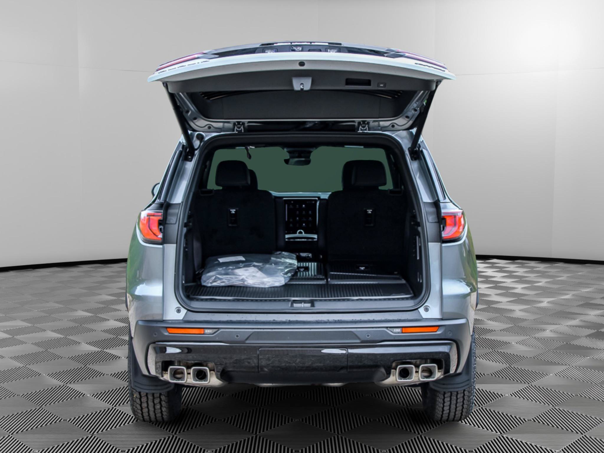 New 2027 GMC Acadia AT4 w/ Luxury Package AWD/4WD image 7