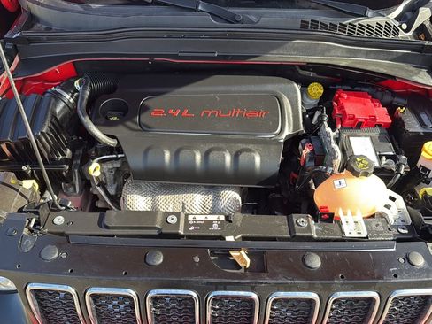 Used 2020 Jeep Renegade Sport image 24