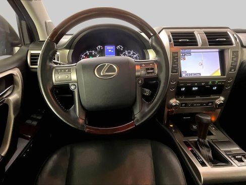 Used 2019 Lexus GX 460 Premium AWD/4WD image 6