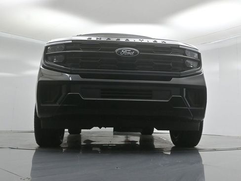 New 2026 Ford Expedition Max Platinum w/ Stealth Appearance Package AWD/4WD image 43