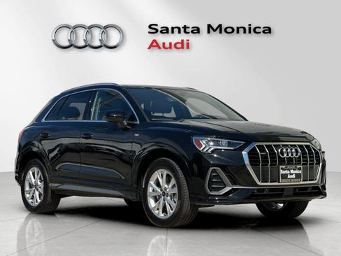Used 2025 Audi Q3 2.0T Premium w/ Convenience Package image 9